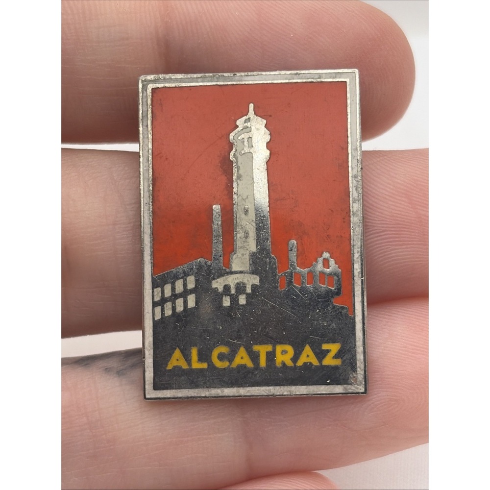 Alcatraz Federal Penitentiary California Prison Island Lapel Hat Pin